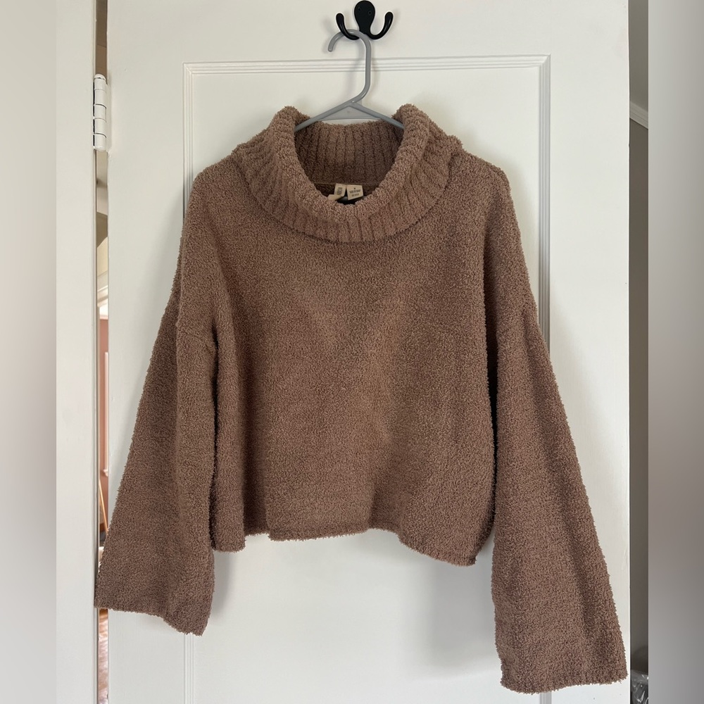 Sky & Sparrow Brown Teddy Bell Sleeve Turtle Neck